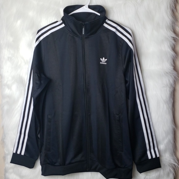 adidas jacket with zipper pockets